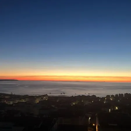 公寓 Atlantic Dream View - For 4 With Amazing Sea Views In Great Location 纳扎雷
