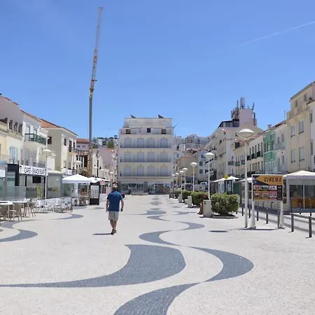 Appartement Atlantic Dream View - For 4 With Amazing Sea Views In Great Location Nazaré