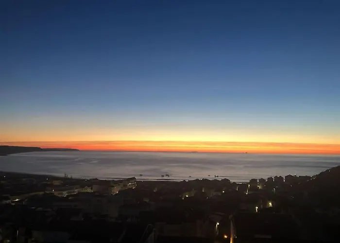 Appartement Atlantic Dream View - For 4 With Amazing Sea Views In Great Location Nazaré