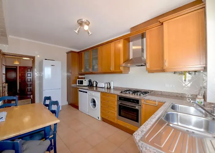 Atlantic Dream View - For 4 With Amazing Sea Views In Great Location Nazaré